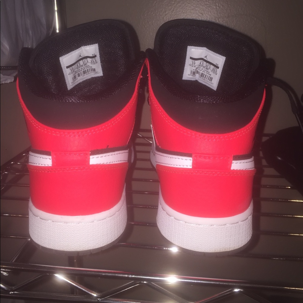 Nike Ones Inferred - Picture 3 of 5